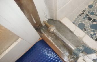 シロアリ駆除 薬剤注入